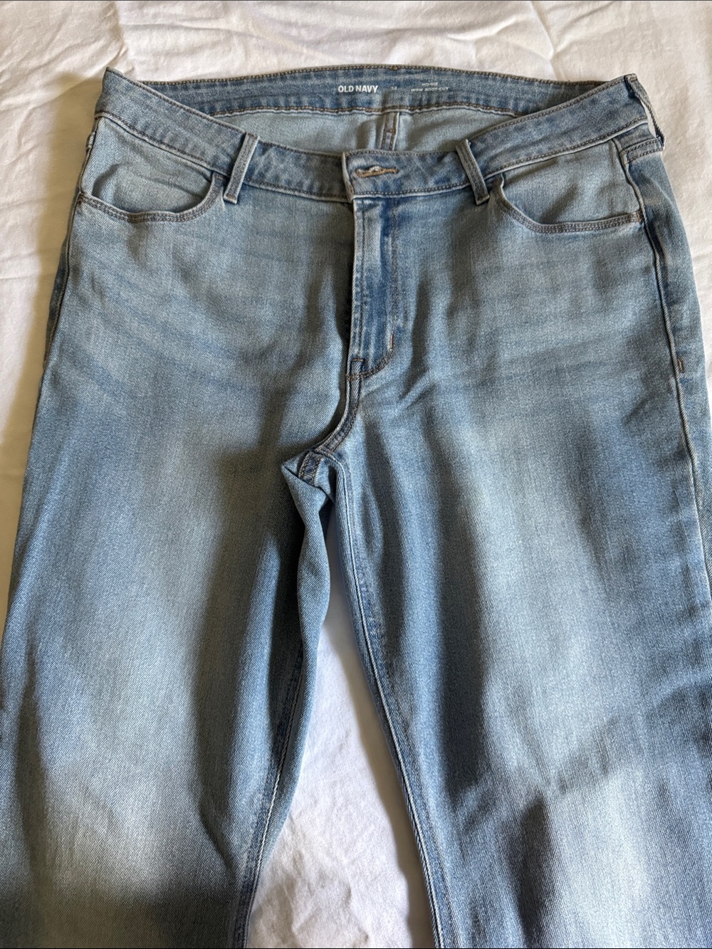 Old Navy Men's Light Wash Slim Straight Jeans